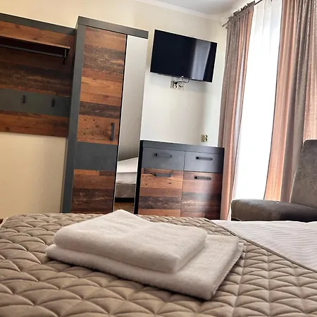 Bialy Dom - Do Wynajecia Rozogi